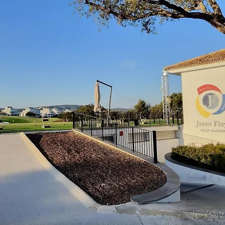 Golf Club, Step Into Elegance With 3-bedroom Luxury Modern Townhouse Close To Sotogrande *